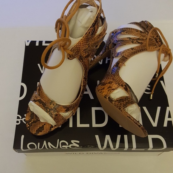 Heels - Picture 5 of 8